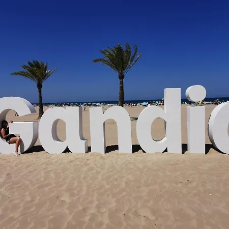 Piso De Balboa Wi-fi, Air-con Apartment Gandia